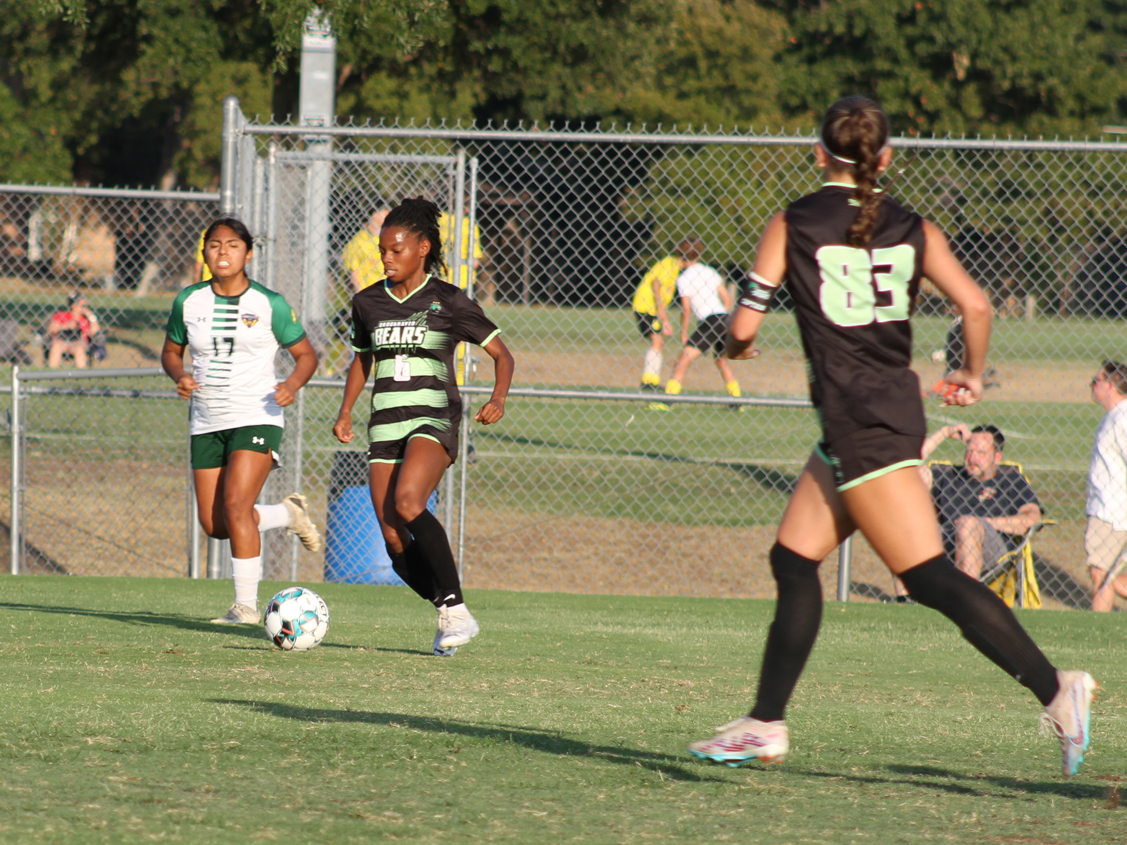 Reynolds Named DAC Defensive Player of Week