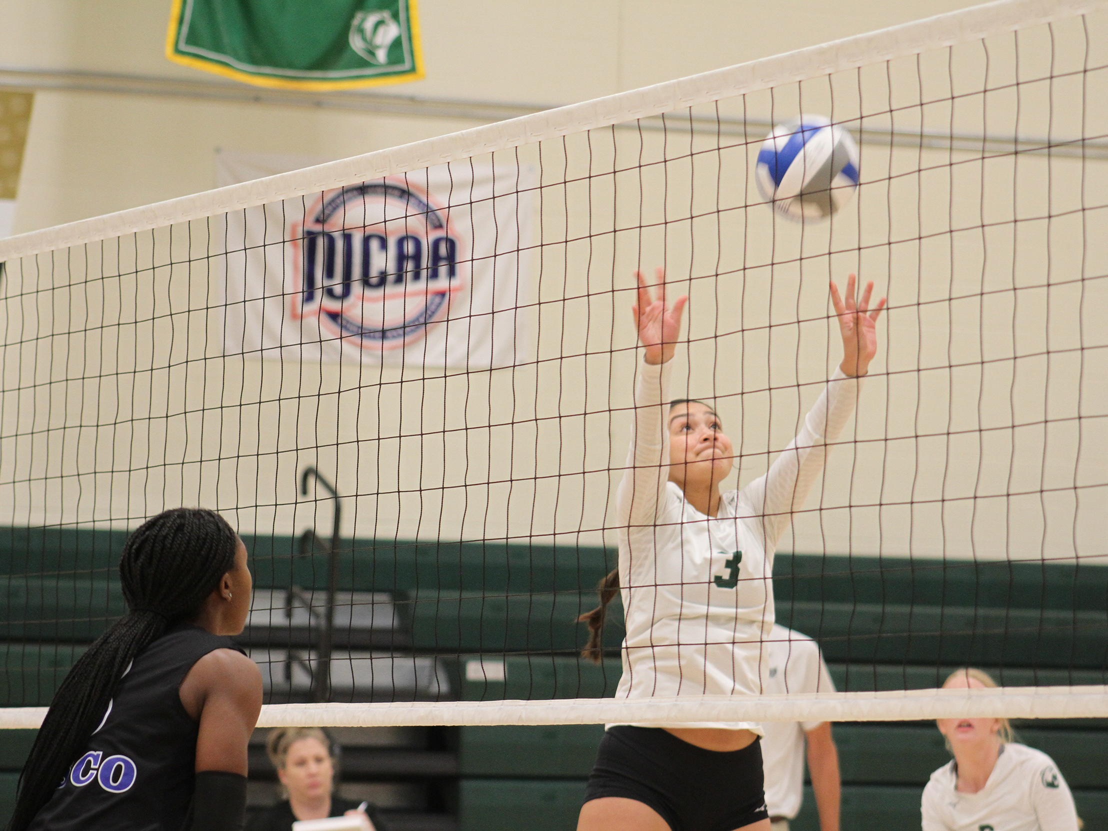No. 4 Brookhaven Remains Unbeaten in League